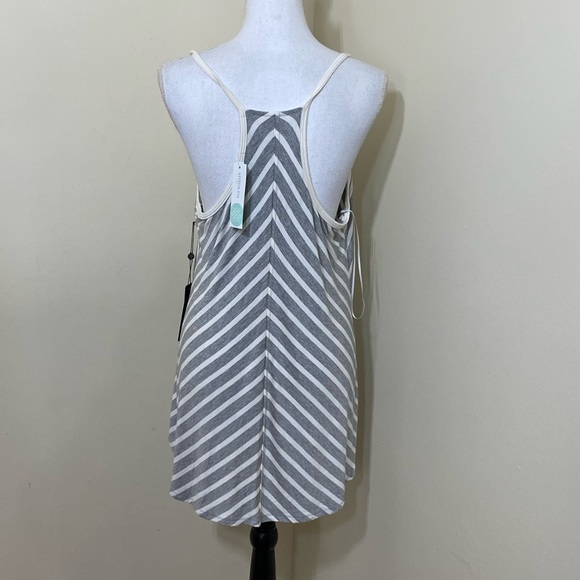 NWT Laila Jayde Naila V-Neck Knit striped Racerback spaghetti strap top Sz L - Picture 4 of 8